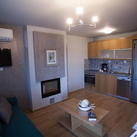 אמוליאני Pallas Luxury Apartments מראה חיצוני תמונה