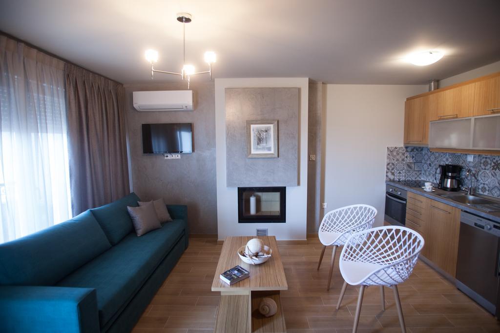 אמוליאני Pallas Luxury Apartments מראה חיצוני תמונה