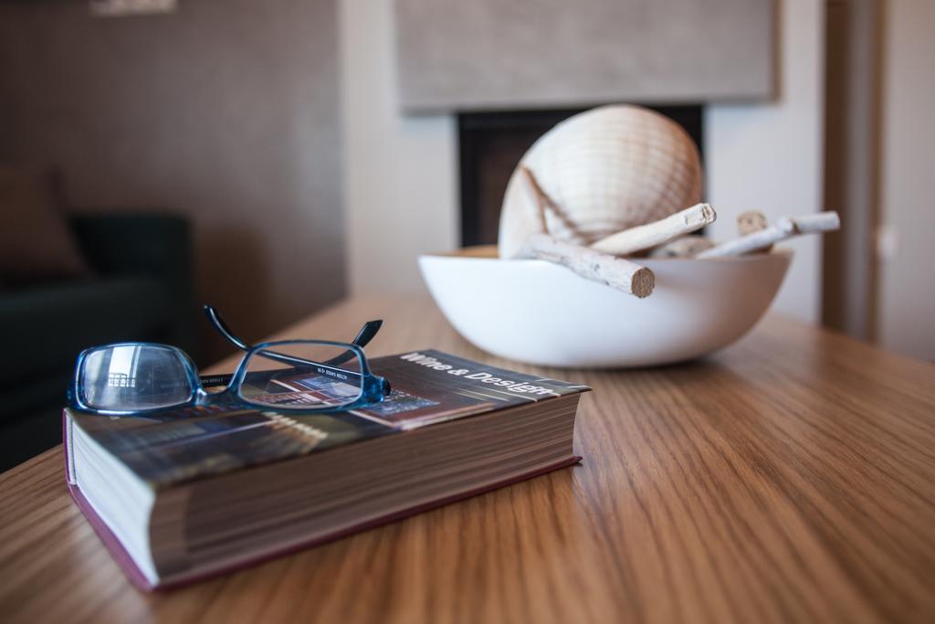 אמוליאני Pallas Luxury Apartments מראה חיצוני תמונה