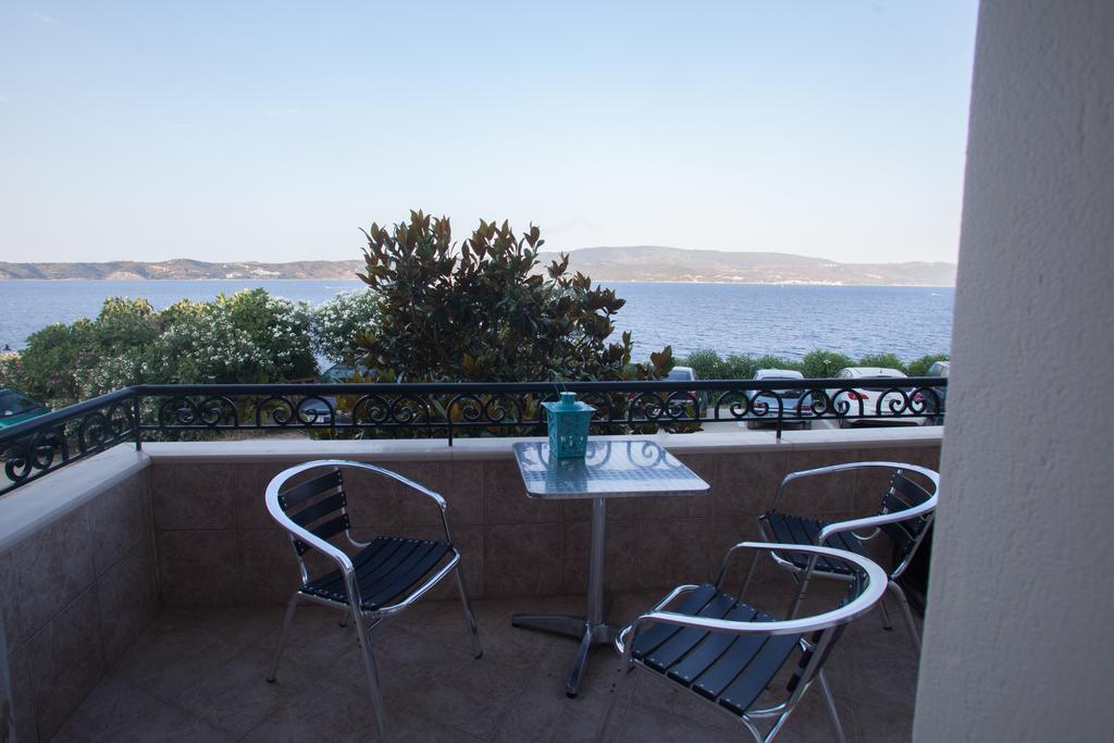 אמוליאני Pallas Luxury Apartments מראה חיצוני תמונה