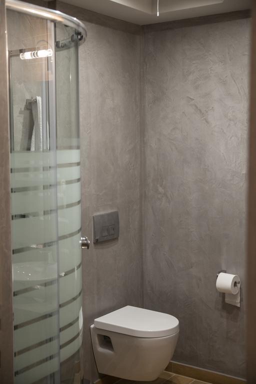 אמוליאני Pallas Luxury Apartments מראה חיצוני תמונה